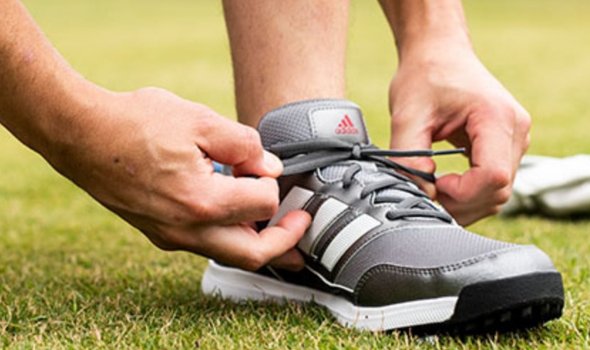 best golfing shoes for flat feet