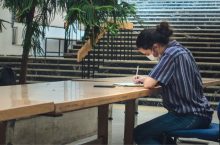 Good Posture When You Draw [How to Get the Best Position]